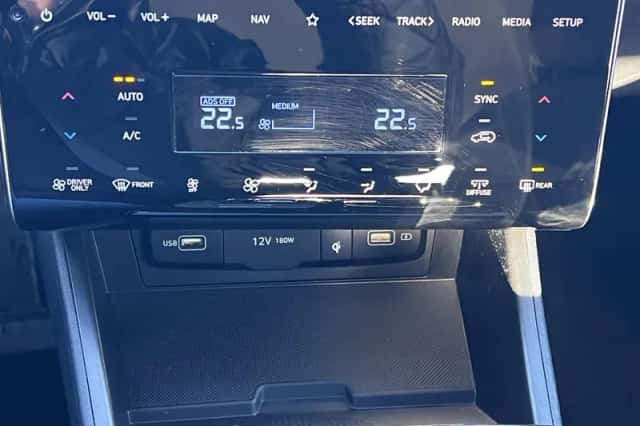Hyundai Tucson (2023) thumbnail 16