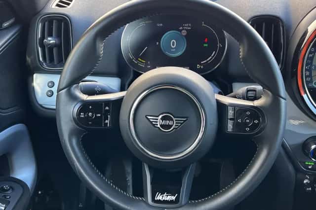 MINI Countryman (2023) thumbnail 13