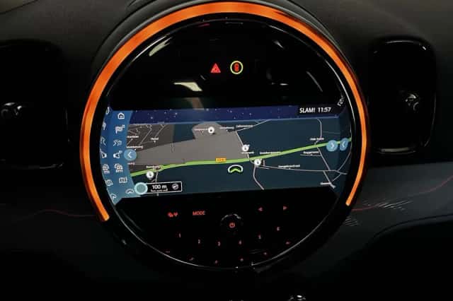 MINI Countryman (2023) thumbnail 6