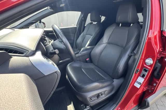 Toyota C-HR (2021) thumbnail 30