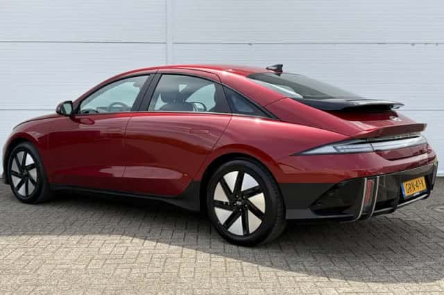 Hyundai Ioniq 6 (2024) thumbnail 18