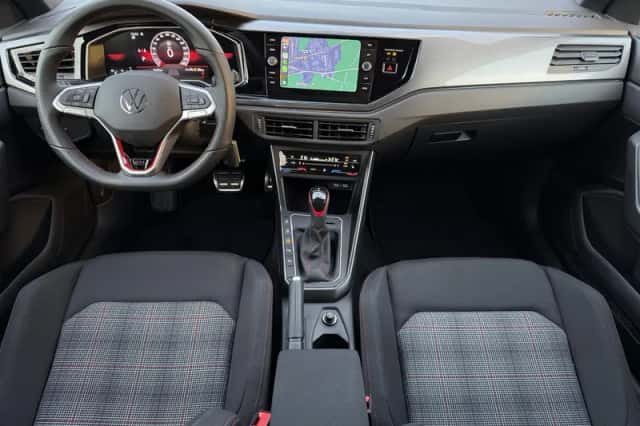 Volkswagen Polo (2025) thumbnail 2