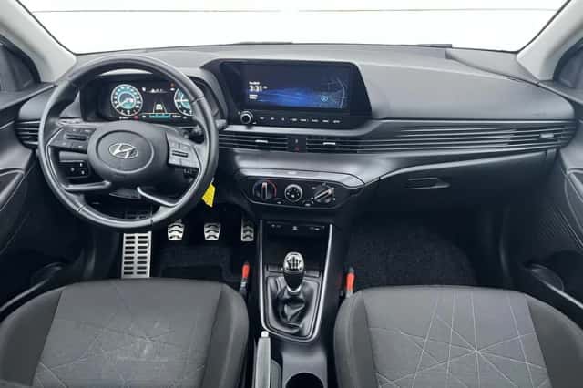 Hyundai Bayon (2022) thumbnail 14