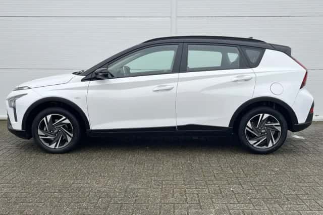 Hyundai Bayon (2022) thumbnail 6