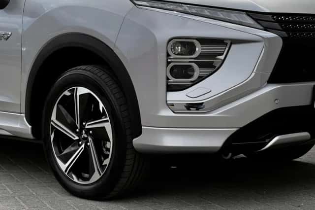 Mitsubishi Eclipse Cross (2023) thumbnail 38