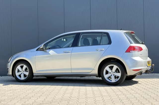 Volkswagen Golf (2014) thumbnail 14