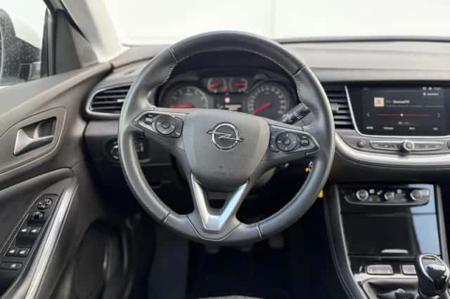 Opel Grandland X (2019) thumbnail 9
