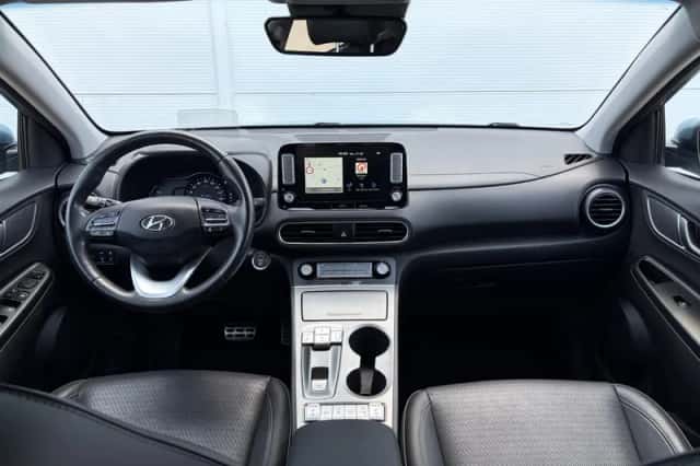 Hyundai Kona (2019) thumbnail 2