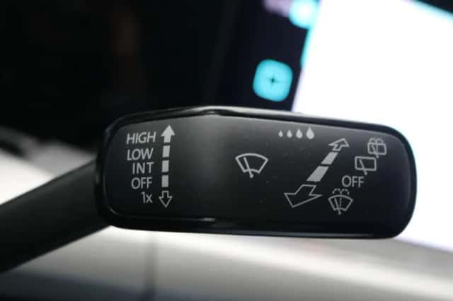 Volkswagen Golf (2021) thumbnail 30
