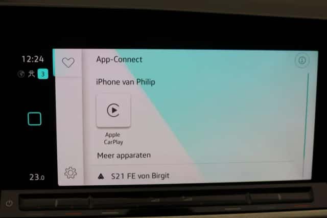 Volkswagen Golf (2021) thumbnail 42