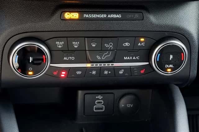 Ford Kuga (2024) thumbnail 14