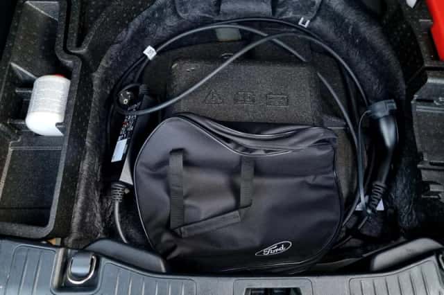 Ford Kuga (2024) thumbnail 29