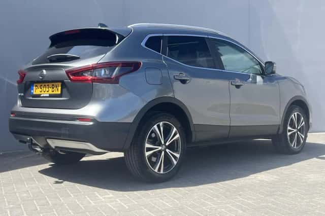 Nissan Qashqai (2021) thumbnail 3