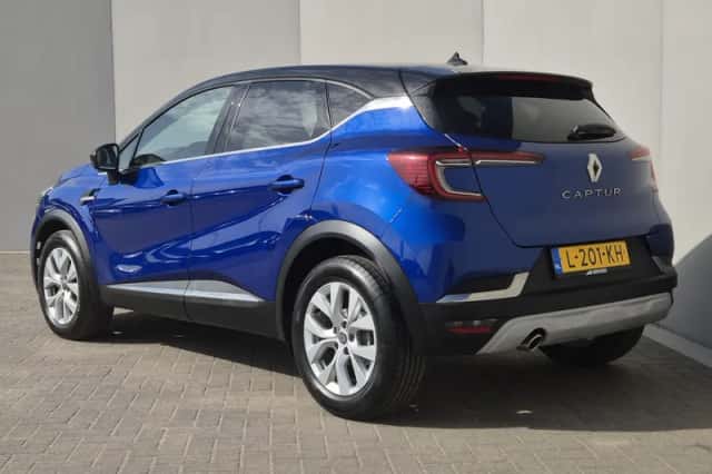 Renault Captur (2021) thumbnail 16