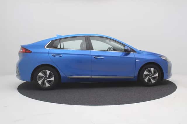 Hyundai Ioniq (2018) thumbnail 11