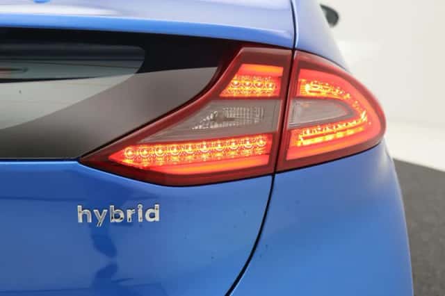 Hyundai Ioniq (2018) thumbnail 52