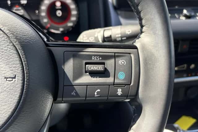 Nissan Qashqai (2023) thumbnail 11