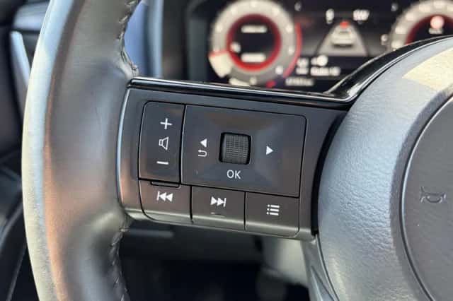 Nissan Qashqai (2023) thumbnail 10