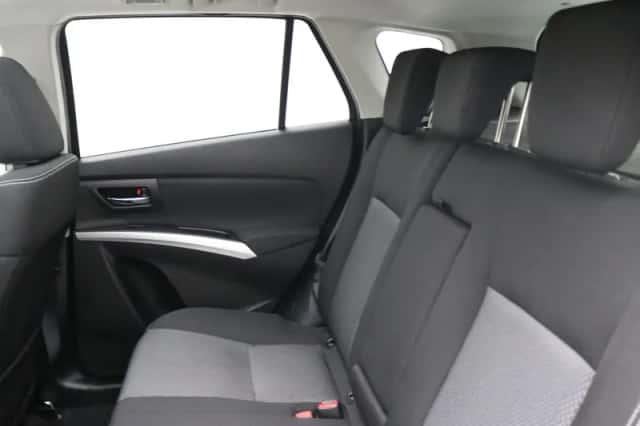 Suzuki SX4 S-Cross (2013) thumbnail 25