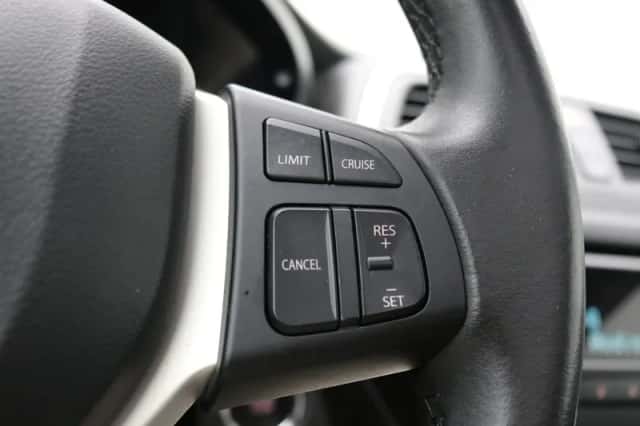 Suzuki SX4 S-Cross (2013) thumbnail 33