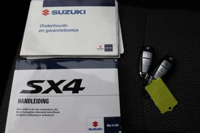 Suzuki SX4 S-Cross (2013) thumbnail 40