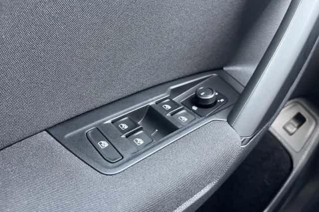 Volkswagen Tiguan (2020) thumbnail 14