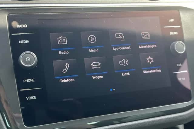 Volkswagen Tiguan (2020) thumbnail 32