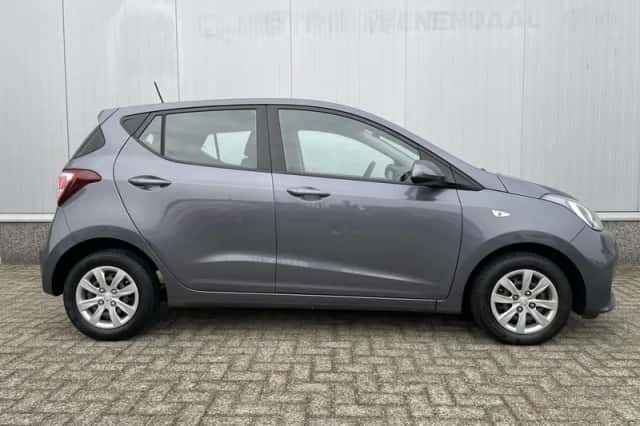 Hyundai i10 (2018) thumbnail 6