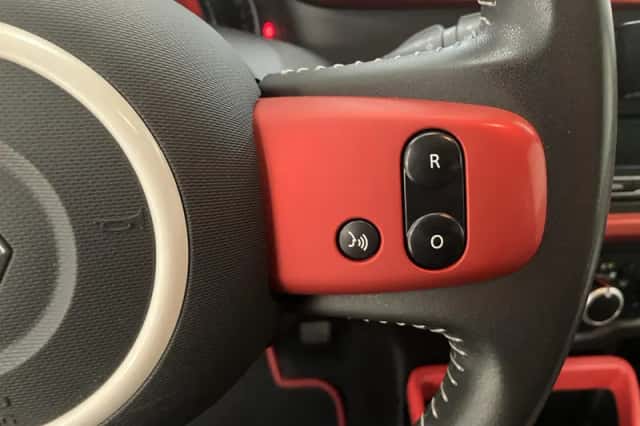 Renault Twingo (2016) thumbnail 17