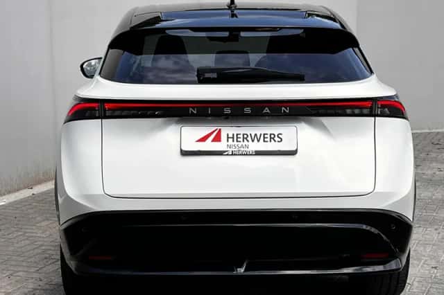 Nissan Ariya (2022) thumbnail 25