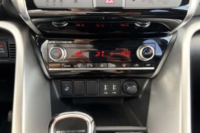 Mitsubishi Eclipse Cross (2025) thumbnail 35