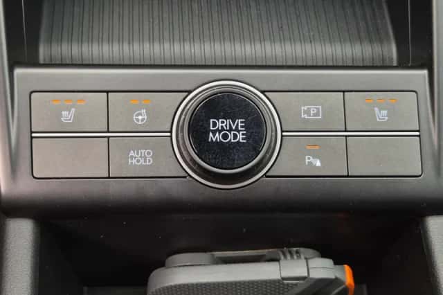 Hyundai Kona (2024) thumbnail 6