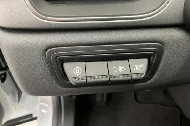 Renault Captur (2026) thumbnail 26