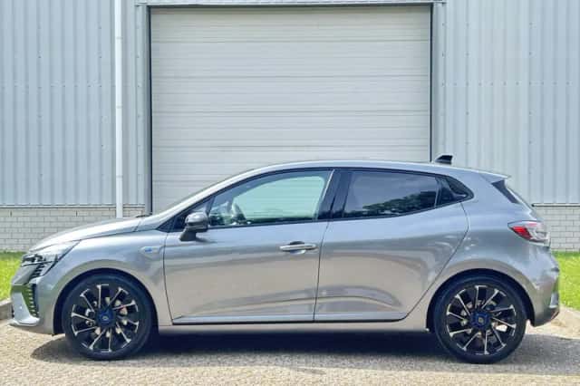 Renault Clio (2023) thumbnail 9