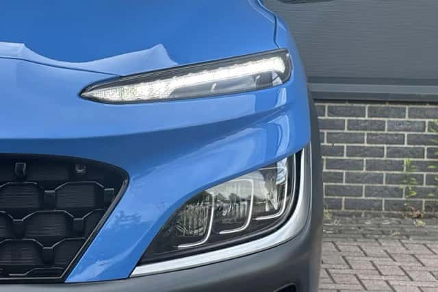 Hyundai Kona (2022) thumbnail 14