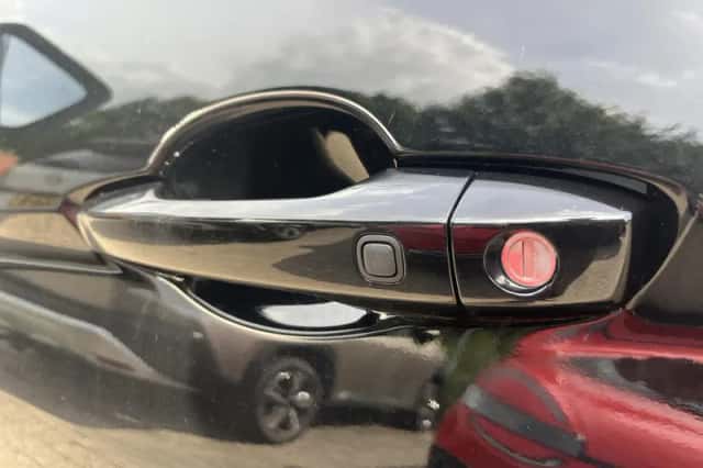 Mitsubishi Eclipse Cross (2023) thumbnail 39