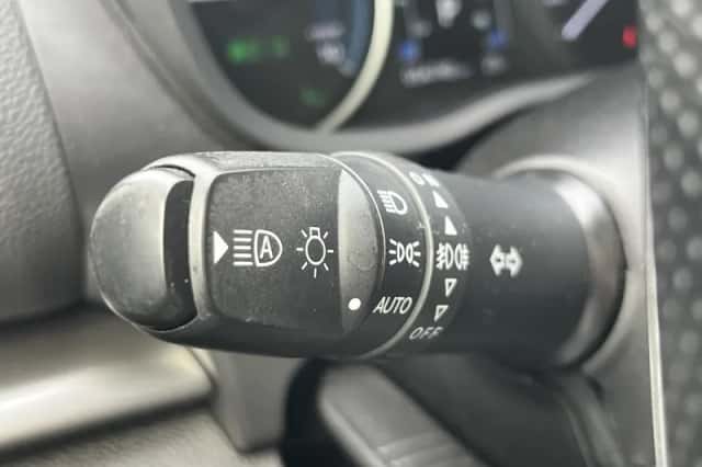 Mitsubishi Eclipse Cross (2023) thumbnail 54