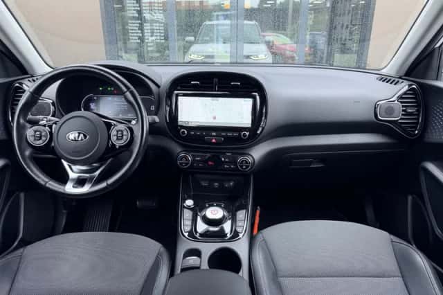 Kia Soul EV (2020) thumbnail 2