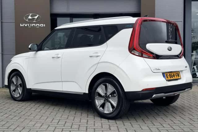 Kia Soul EV (2020) thumbnail 12