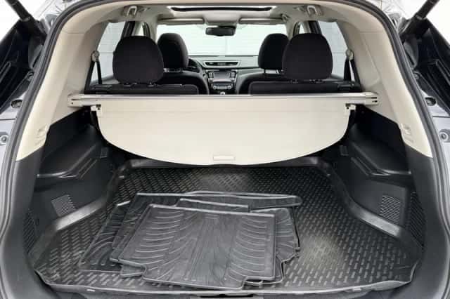 Nissan X-Trail (2017) thumbnail 28