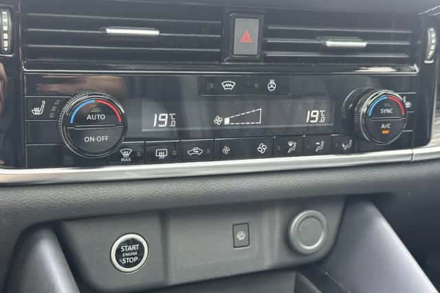 Nissan Qashqai (2023) thumbnail 11