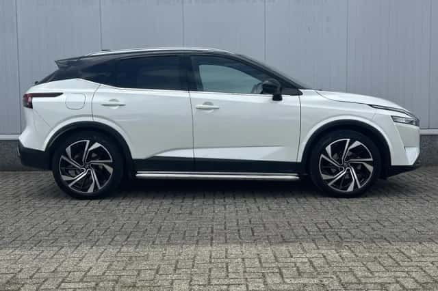 Nissan Qashqai (2023) thumbnail 17