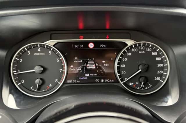 Nissan Qashqai (2022) thumbnail 16