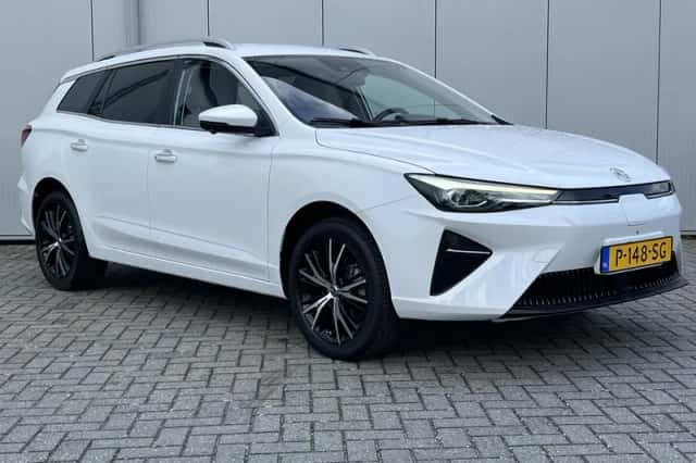 MG MG5 (2022) thumbnail 14