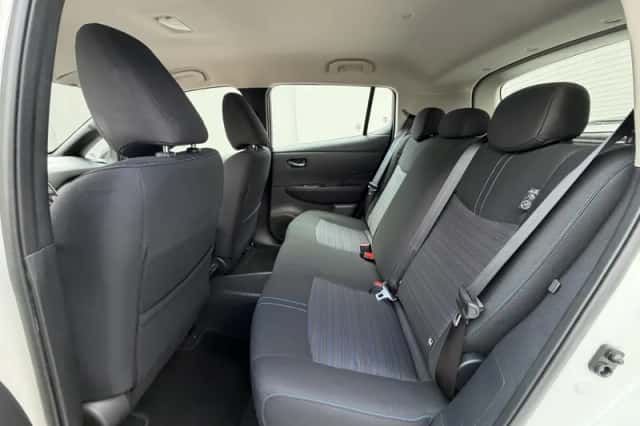 Nissan Leaf (2021) thumbnail 14