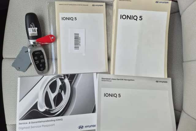 Hyundai Ioniq 5 (2022) thumbnail 8