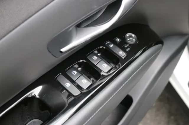 Hyundai Tucson (2022) thumbnail 7