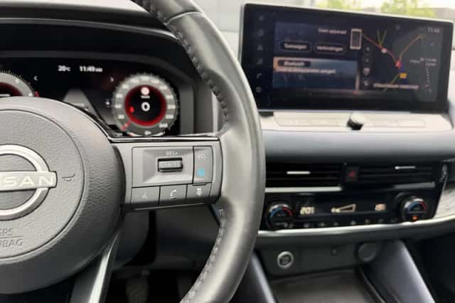 Nissan Qashqai (2023) thumbnail 4