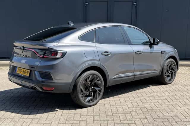 Renault Arkana (2025) thumbnail 3