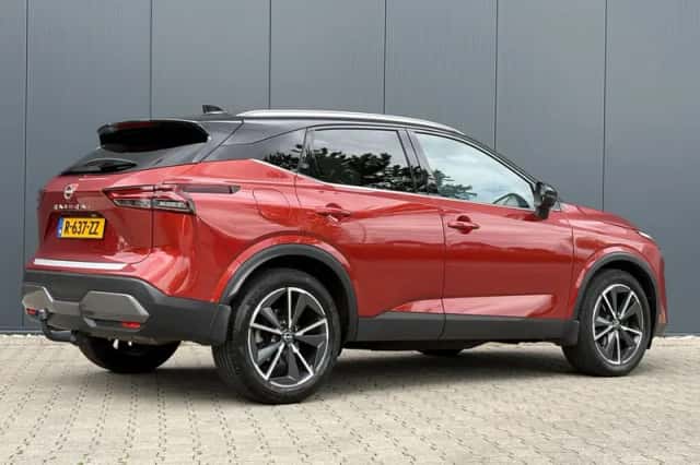 Nissan Qashqai (2023) thumbnail 3